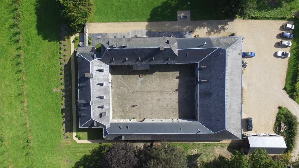 ホテル Chateau De Grandvoir Neufchâteau エクステリア 写真